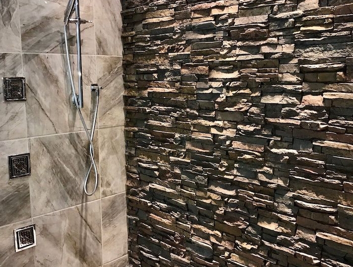 salle de bain ppierre naturelle beige différents types de pierre dans la salle de bain