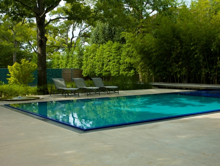 aménagement paysager autour d une piscine une piscine dans le jardin