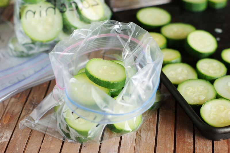 sac en plastique pour congeler des courgettes comment couper zucchini pour congélateur
