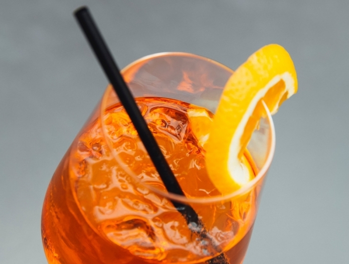 vrai recette spritz tranche orange boisson faible teneur liqueur amer