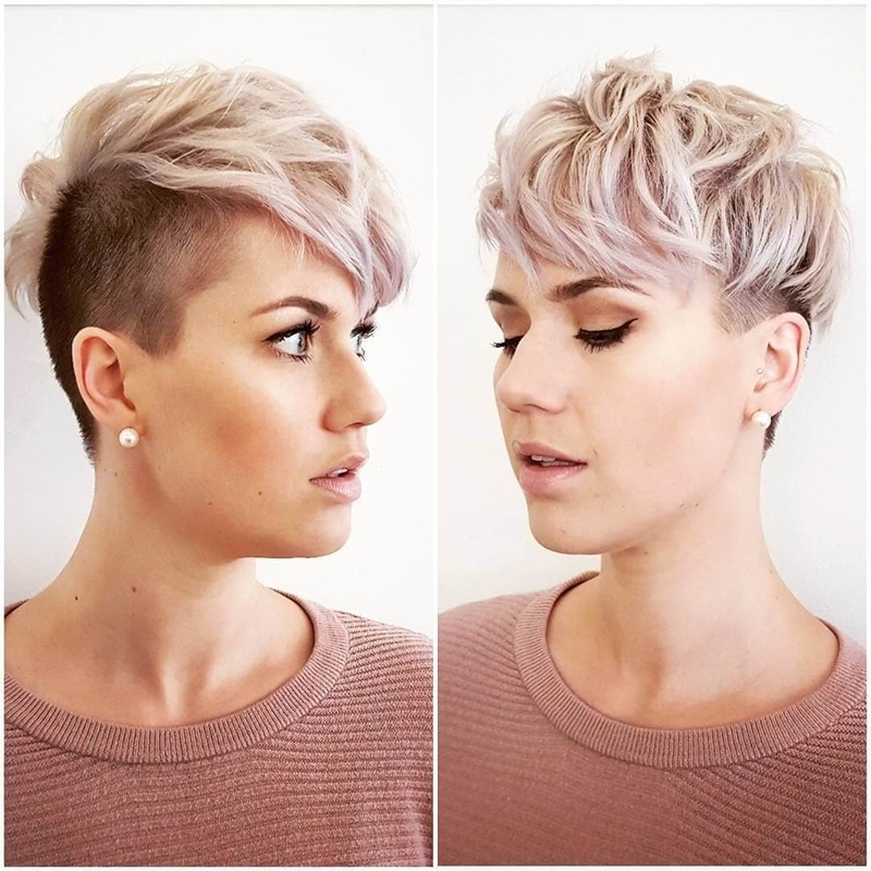 cheveux courts méché pixie court coupe cheveux asymétrique rasé