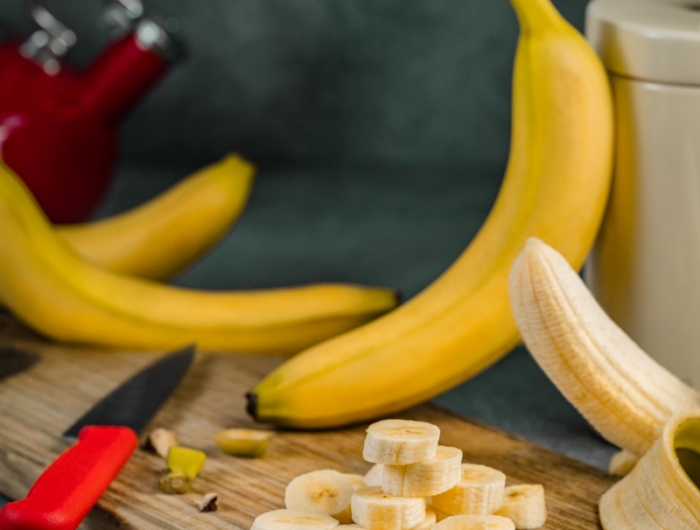 conservation banane en morceaux sac plastique refrigérateur