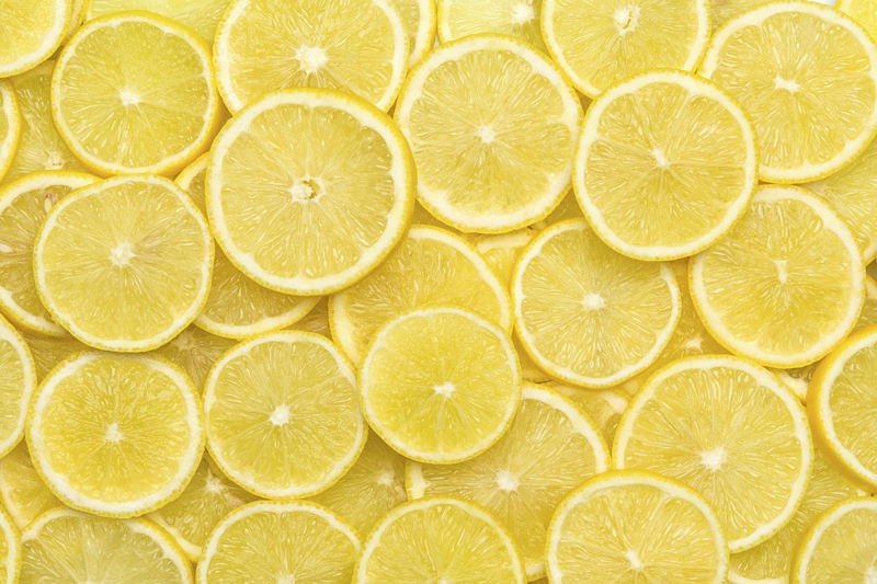 les bienfaits du citron tranches de citrons