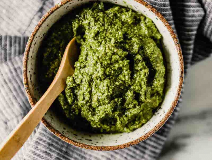 pesto fanes de carottes parmesan coriandre recette pesto trempette pâtes