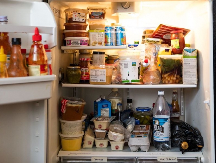 pourquoi nettoyer frigo comment laver un frigo idée entretien simple