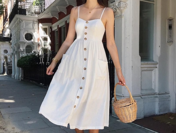 style romantique robe blanche avec boutons et panier