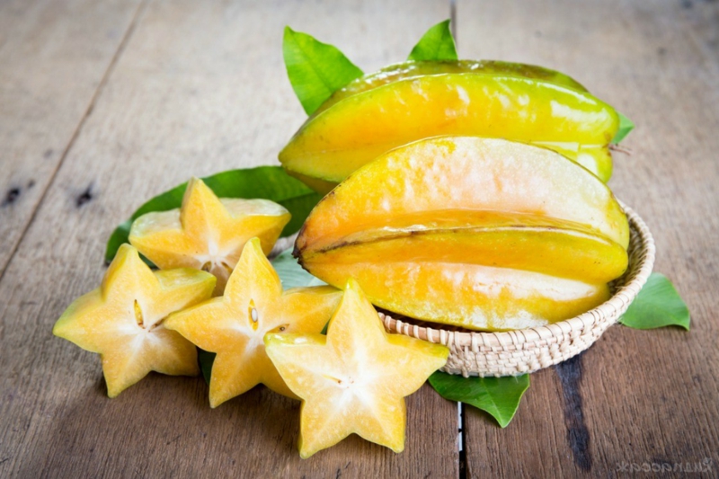 super aliments riches en vitamine c carambole en forme d étoile