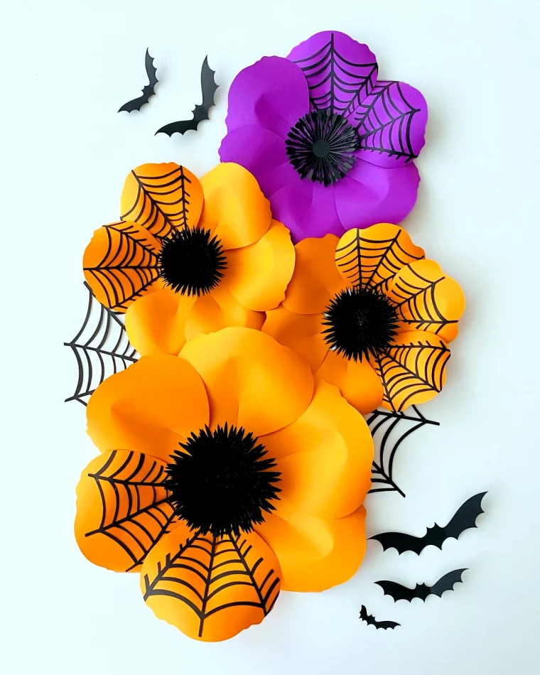 idee de decoration pour halloween grosses fleurs en papier oranges