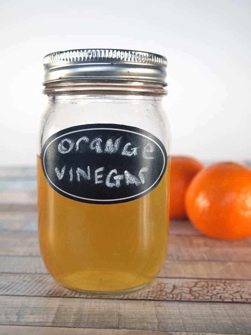 vinaigre orange pour faire des produits menagers maison à base de vinaigre blanc