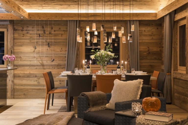 Réchauffez votre intérieur grâce aux codes de la déco chalet cocooning