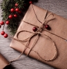 idée cadeau famille emballage en papier recyclé déco festive