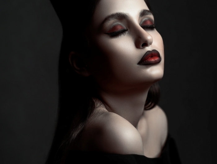 idée maquillage halloween rouge a levre ombré rouge et noir