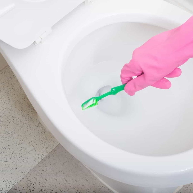detartrer sous rebord cuvette wc brosse a dents nettoyage
