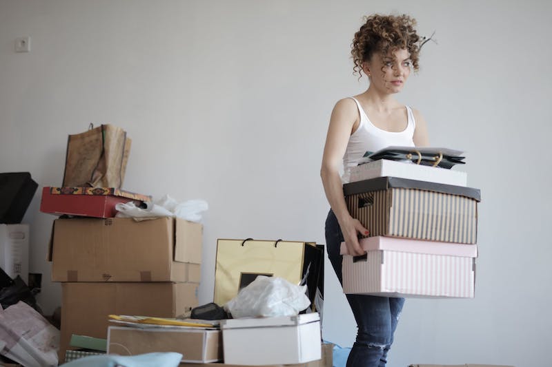 faire le tri organiser ses affaires idée rangement comment déménager quand on est seul