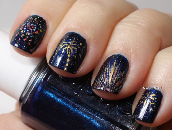idée nail art ongles pour l an nouvel en bleu
