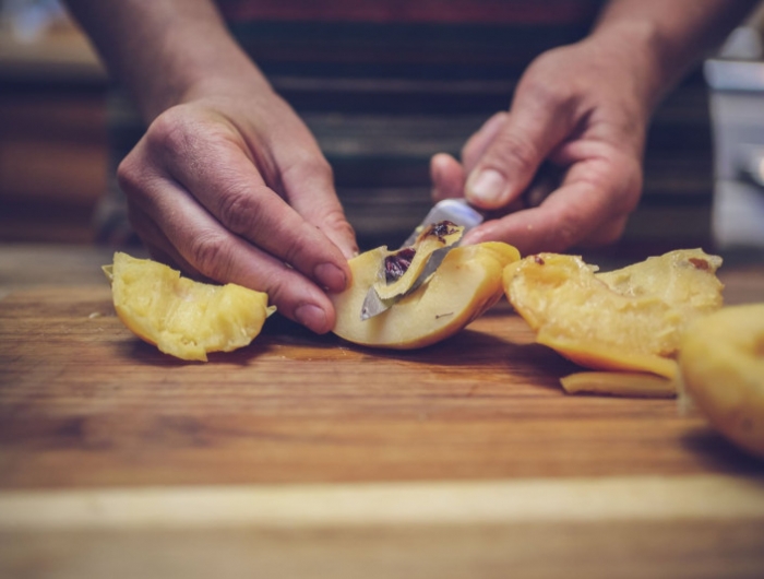 recette pate de coing épépiner le fruit pour en préparer la pate la plus délicieuse