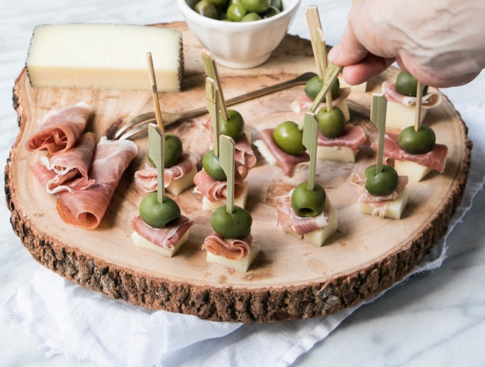 apéro dinatoire facile pour 10 personnes olives prosciutto fromage