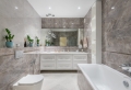 Bien utiliser les niches de salle de bain pour optimiser l’espace
