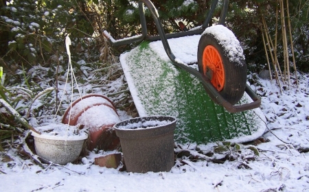 preparer son jardin pour l hiver astuces potager hivernation simples
