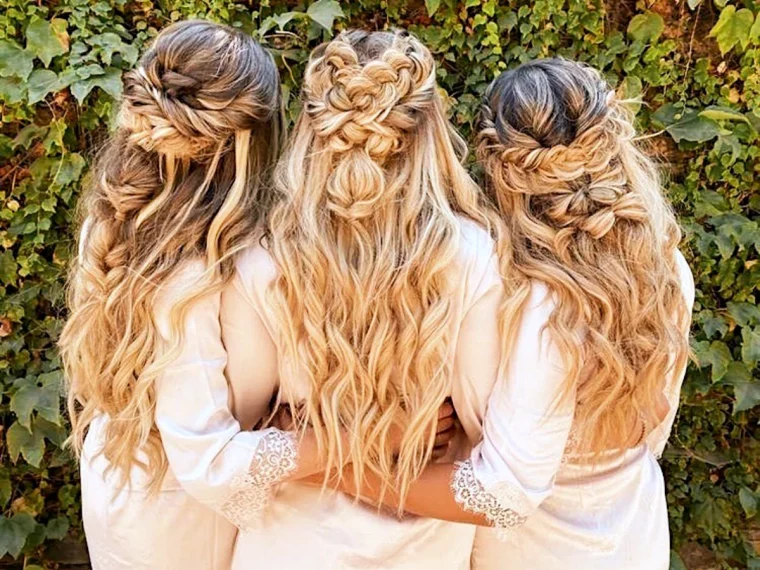 coiffures boheme mariage pour cheveux longs trois femmes