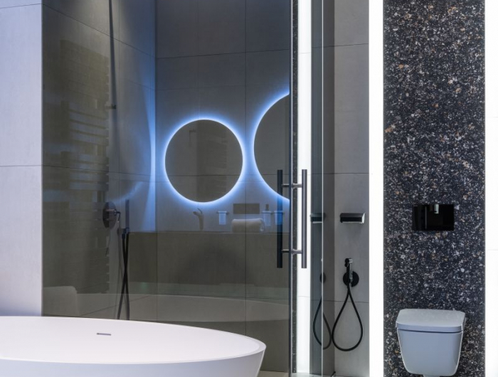 decoration wc moderne miroir à éclairage bleu moderne