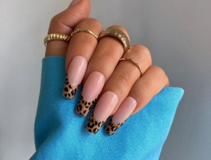 motif leopard dessin ongles french bouts colorés originaux