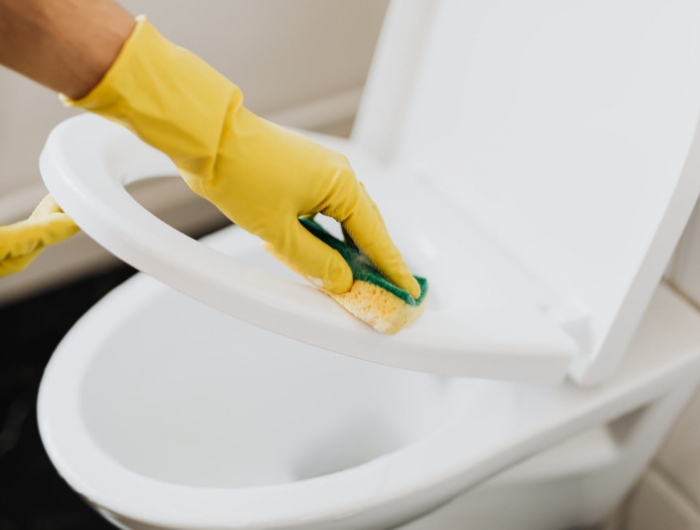 nettoyer toilettes bicarbonate pour eviter l emploi des produits chimiques