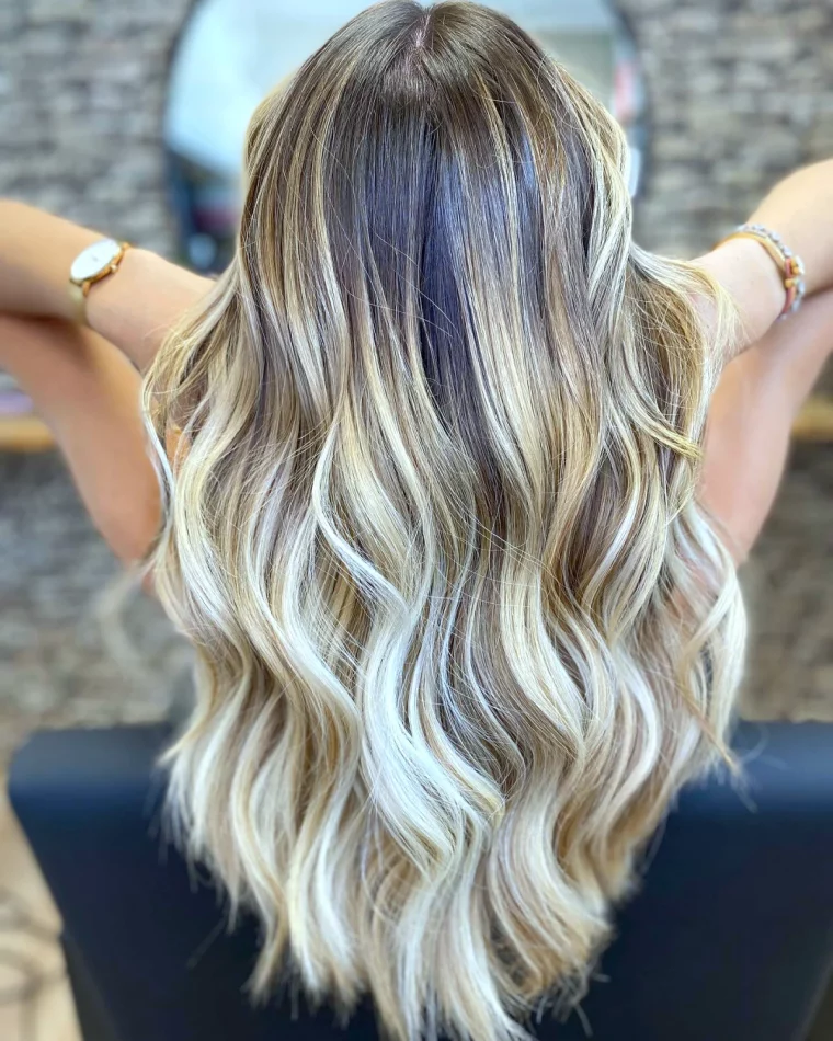 balayge cheveux blonds femme ombre hair
