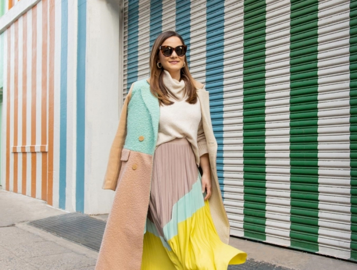 color block couleurs pastel tenue chic femme pull beige