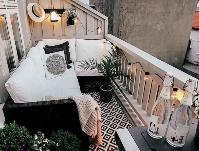 comment aménager son balcon cocooning canapé de jardin