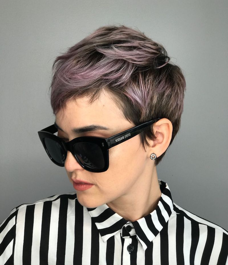 Short Shaggy Haircut 2022 With Purple Stripes