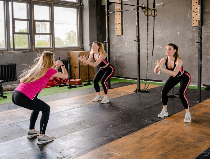 exercice pour maigrir des cuisses squats su poids de corps meilleur exercice