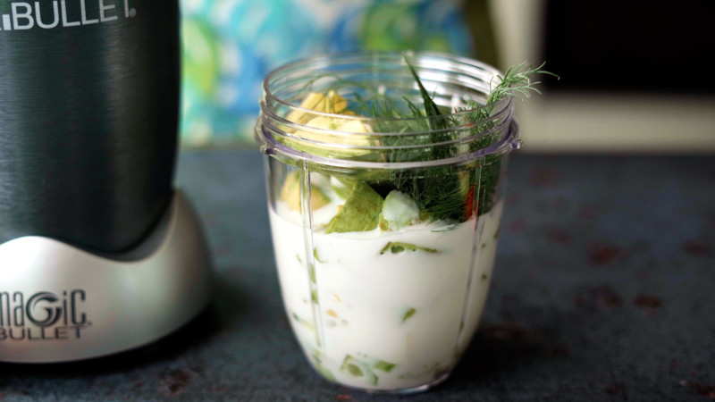 avocado veloute add all ingredients to mixing bowl