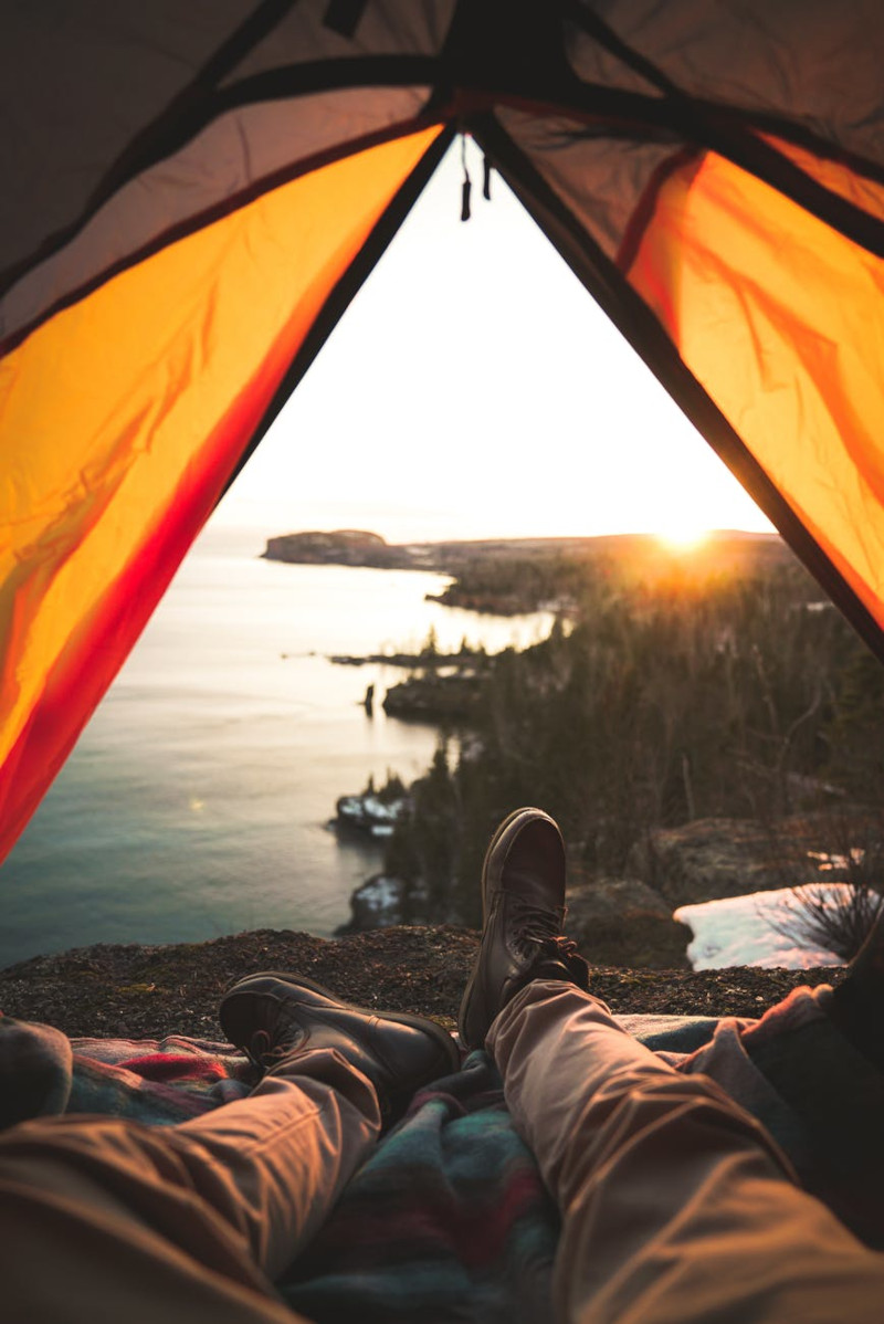 choisir le bon emplacement de tente de camping