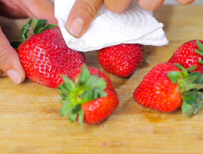 congeler des fraises conseils pour bien nettoyer et laver les baies