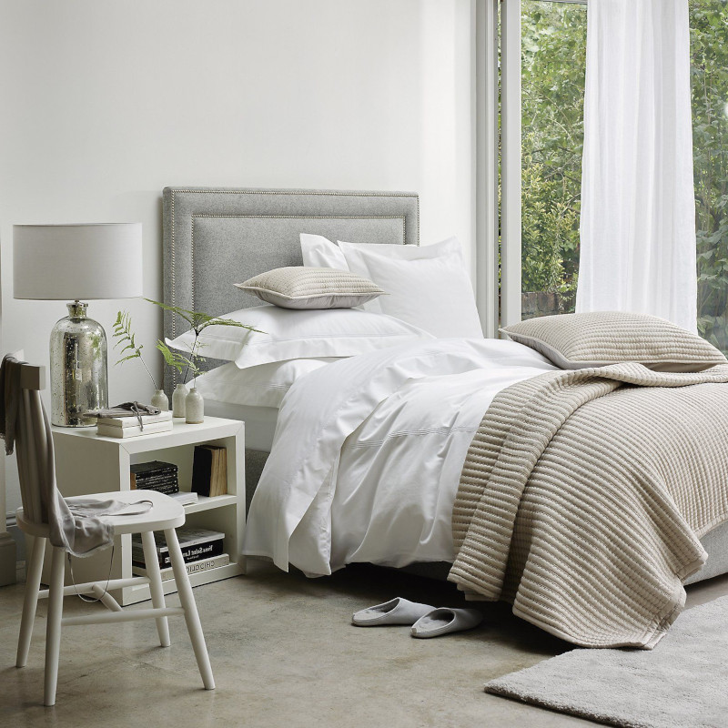 couleur mur chambre blanc relaxant tete de lit grise