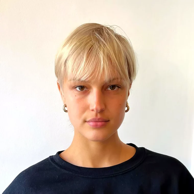 coupe soft crop femme blonde