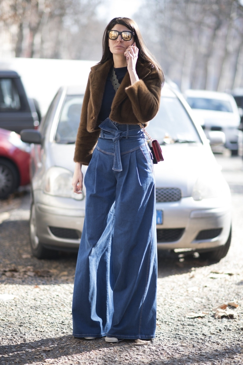 pantalon a la mode en denim loose ceinturee manteau crop top