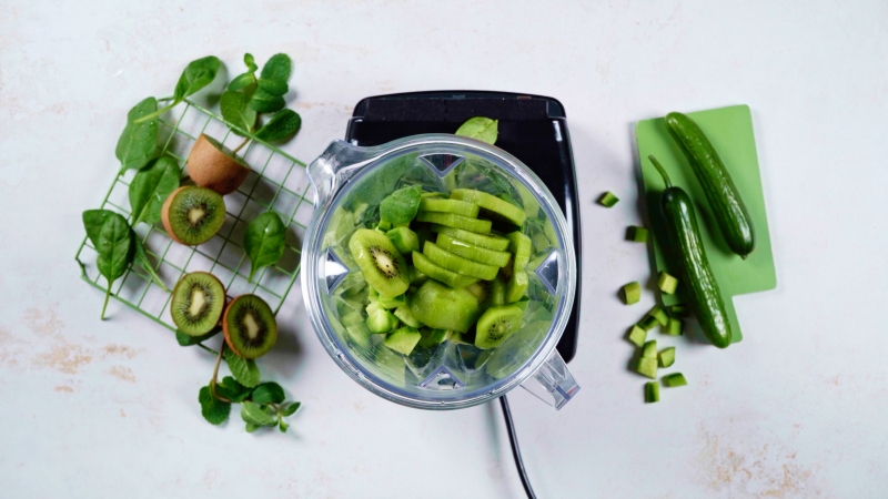 recette boisson detox legumes feuilles smoothie legume epinards