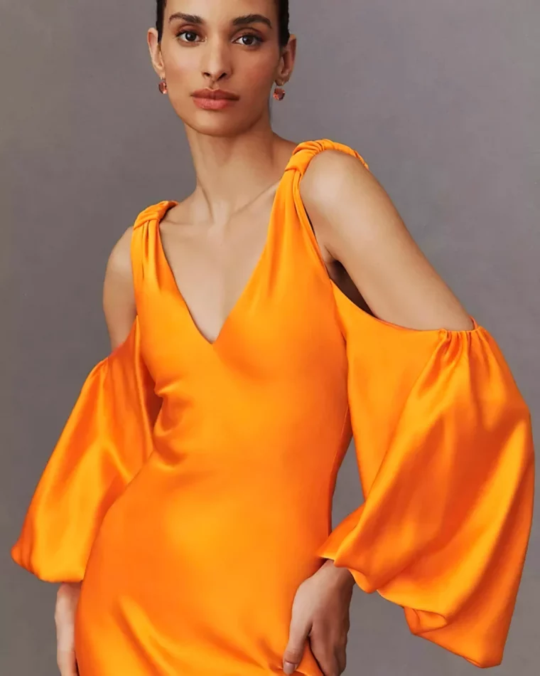 robes en soie orange avec des manches longue originale