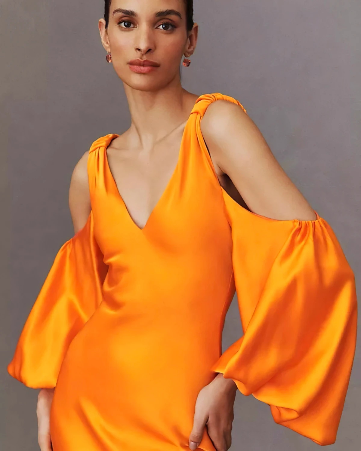 robes en soie orange avec des manches longue originale