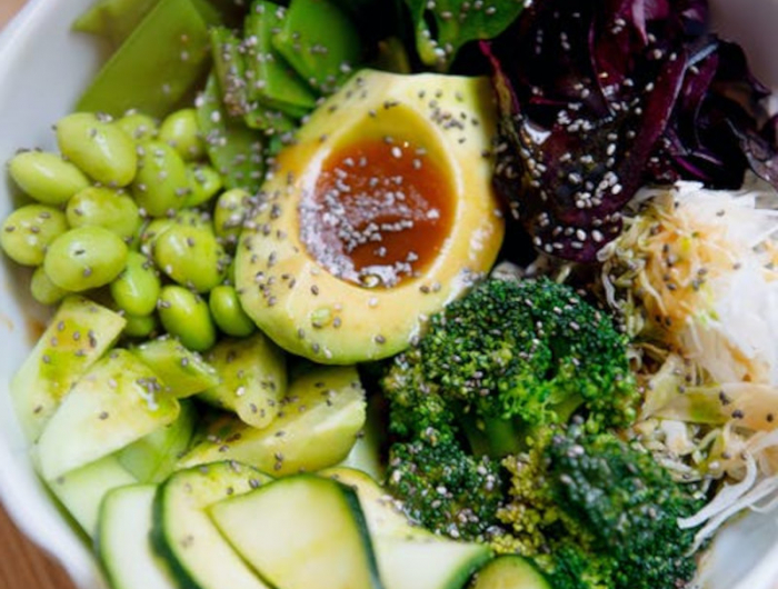 aliment pour nettoyer le cerveau légumes verts à feuilles
