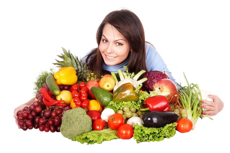 manger que des fruits et legumes pendant une semaine femme au fruits