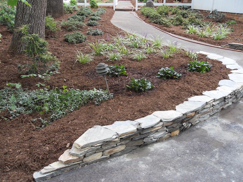 modele bordure jardin pierre naturelle pour délimiter un jardin