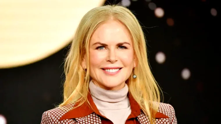 nicole kidman coiffure tendance cheveux femme 50 ans cheveux longs