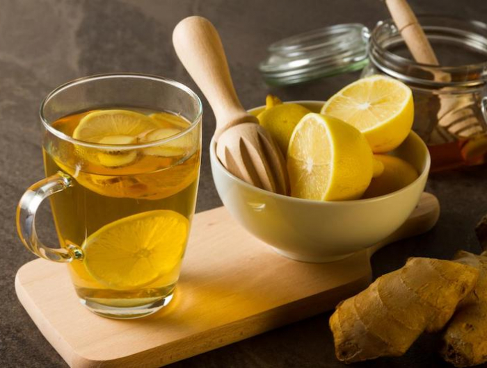 bicarbonate de soude et miel pour maigrir the qvec des citrons et gingembre