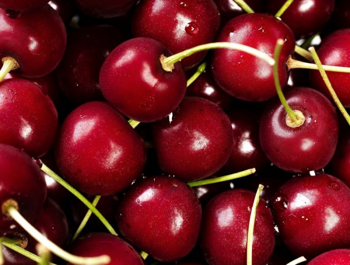 cerises bien rouges