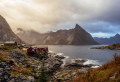 Vacances d’été dans les fjords norvégiens : tout à savoir pour organiser son aventure inoubliable