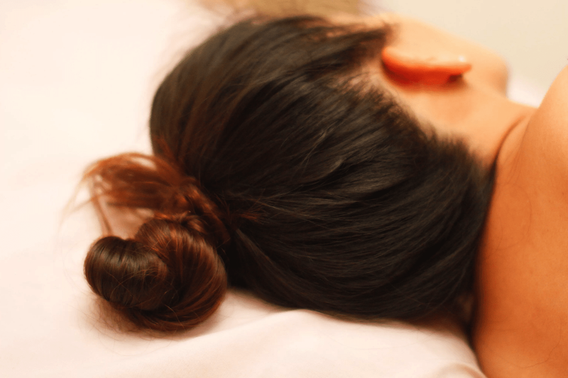 comment faire pousser cheveux en un mois femme dormant a la queue