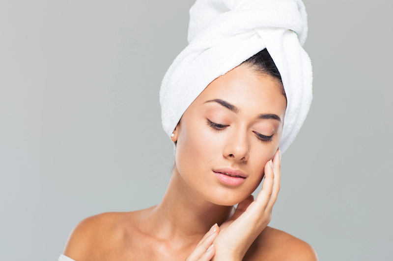 comment faire pousser les cheveux en une nuit femme au bonnet masque a cheveux